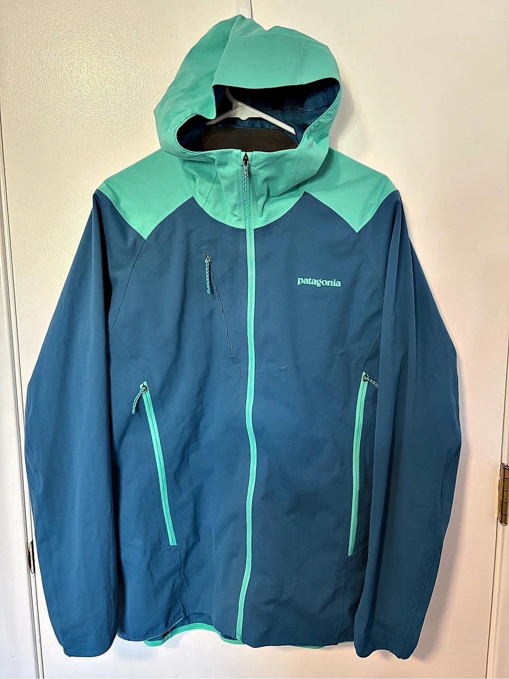 NWT Patagonia Upstride Jacket Womens XL Wavy Blue RECCO Ski Touring Softshell